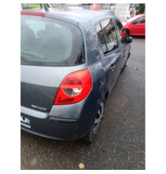 Face avant RENAULT CLIO 3 Photo n°8