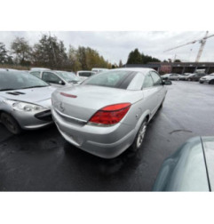 Malle/Hayon arriere OPEL ASTRA H Photo n°19