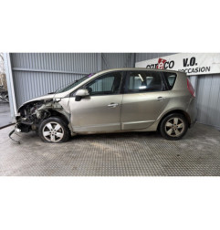 Capot RENAULT SCENIC 3 Photo n°17