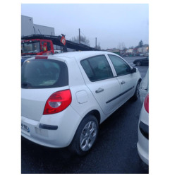 Capot RENAULT CLIO 3 Photo n°20