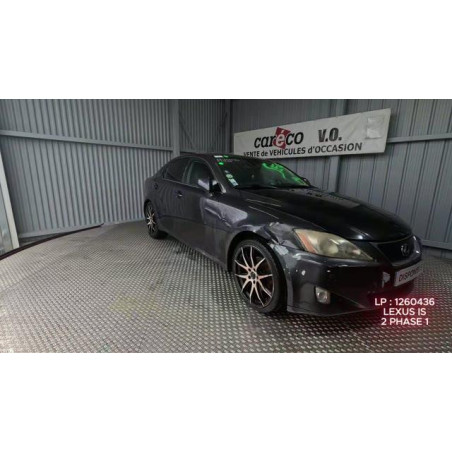 Planche de bord complete LEXUS IS 2 Photo n°1