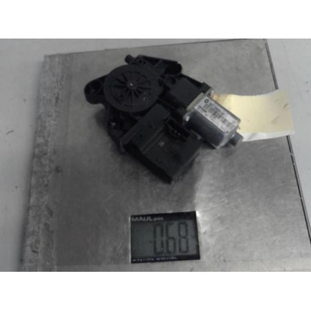 Moteur leve vitre avant droit RENAULT MEGANE 3 Photo n°1