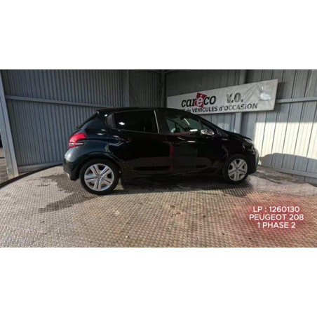 Planche de bord complete PEUGEOT 208 1