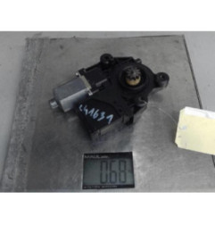 Moteur leve vitre avant droit RENAULT MEGANE 3 Photo n°1