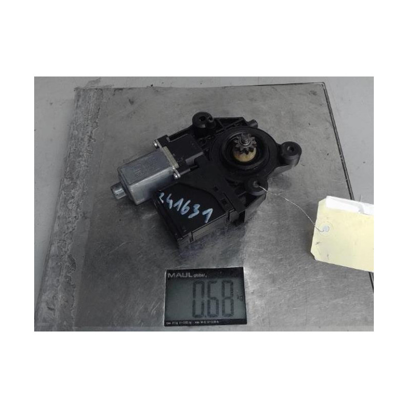 Moteur leve vitre avant droit RENAULT MEGANE 3