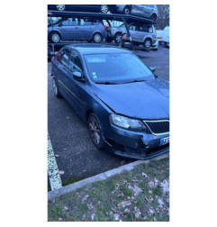 Levier de vitesses SKODA RAPID SPACEBACK Photo n°1