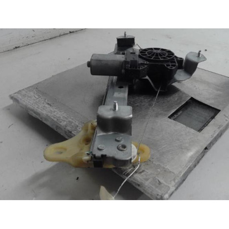 Moteur leve vitre arriere droit RENAULT CLIO 4