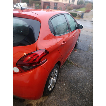 Boite de vitesses PEUGEOT 208 1 Photo n°1