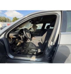 Attache ceinture avant droit MERCEDES CLASSE E 212 Photo n°15