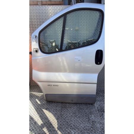 Porte avant gauche RENAULT TRAFIC 2 Photo n°1