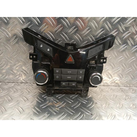 Commande chauffage CHEVROLET CRUZE Photo n°1