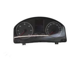 Compteur VOLKSWAGEN GOLF 5 Photo n°1