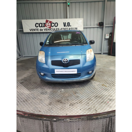 Capot TOYOTA YARIS 2 Photo n°1