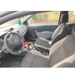 Capot RENAULT CLIO 3 Photo n°8