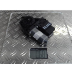 Moteur leve vitre arriere gauche VOLKSWAGEN PASSAT 4 Photo n°1
