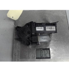 Moteur leve vitre avant gauche RENAULT GRAND SCENIC 3 Photo n°1