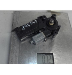 Moteur leve vitre avant gauche RENAULT GRAND SCENIC 3 Photo n°4