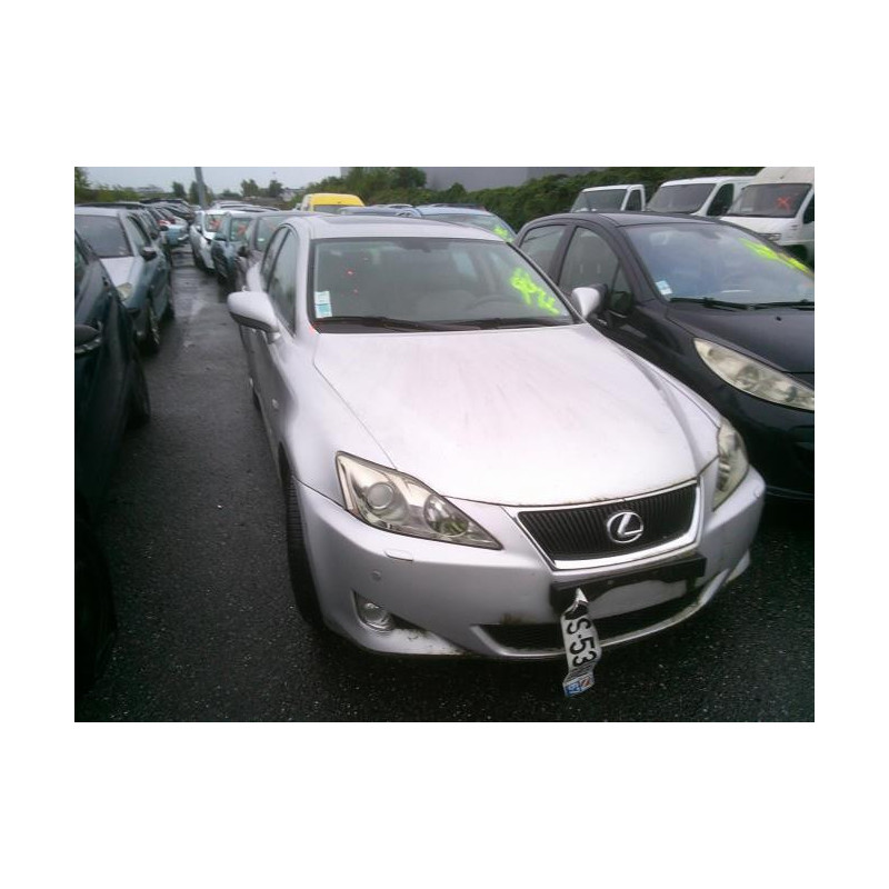 Vase de lave glace LEXUS IS 2