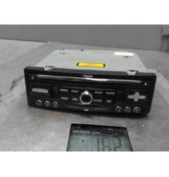 Autoradio d'origine PEUGEOT 5008 1 Photo n°1