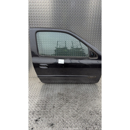Porte avant droit RENAULT CLIO 2 Photo n°1