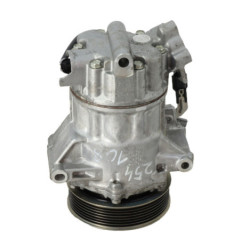 Compresseur clim RENAULT CLIO 5 Photo n°1