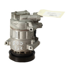 Compresseur clim RENAULT CLIO 4