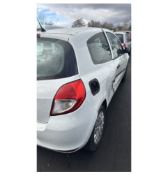 Capot RENAULT CLIO 3 Photo n°8