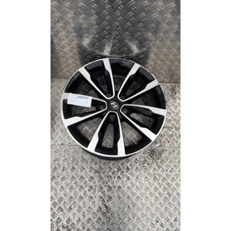 Jante HYUNDAI I 40 Photo n°1