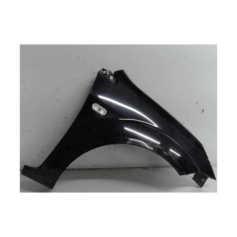 Aile avant droit FORD FIESTA 5