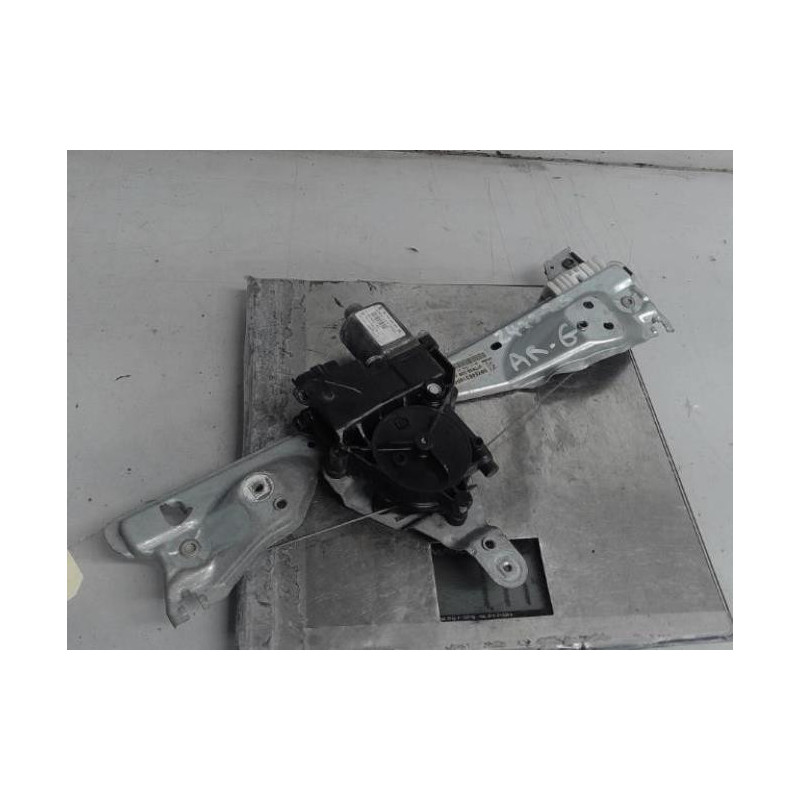 Moteur leve vitre arriere gauche PEUGEOT 308 1