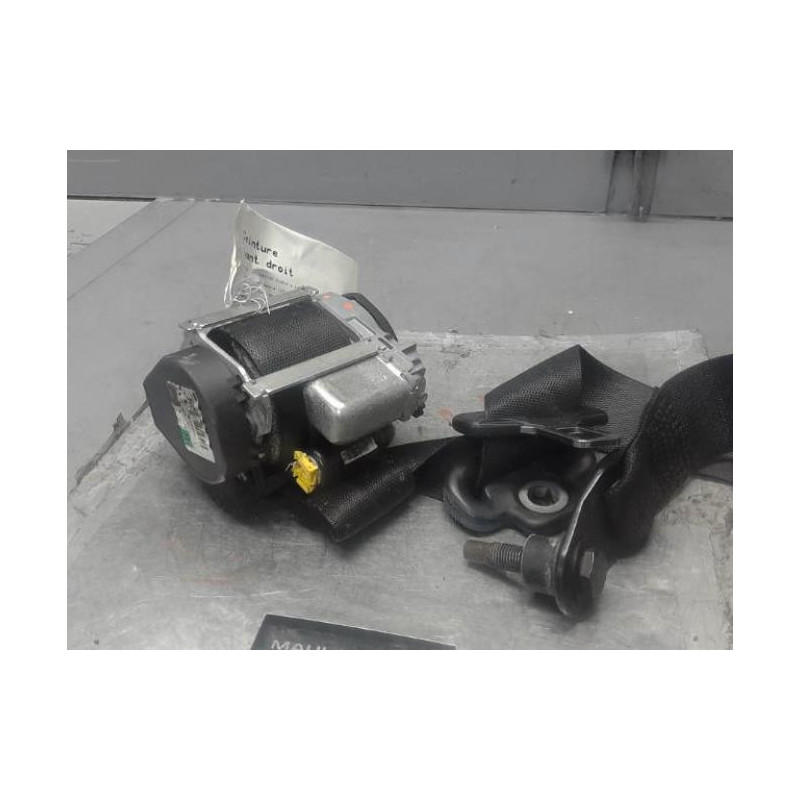 Ceinture avant droit MERCEDES CLASSE B 245