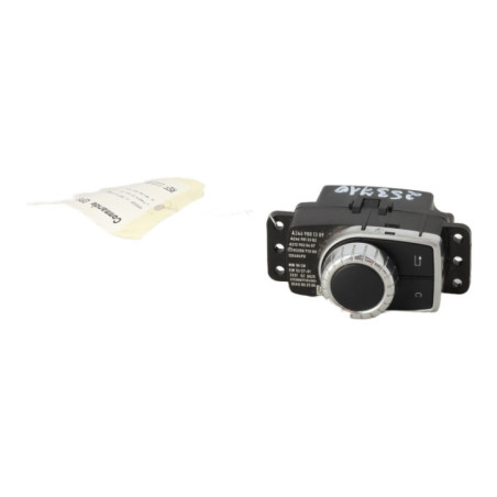 Commande GPS MERCEDES CLASSE A 176 Photo n°1