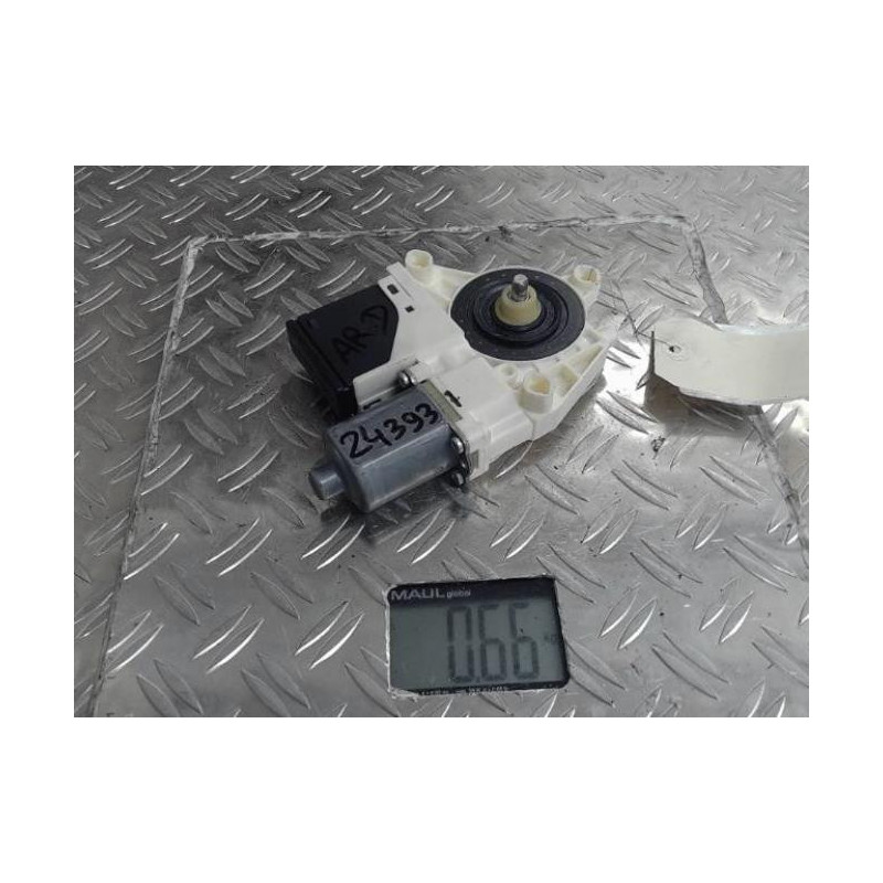 Moteur leve vitre arriere droit RENAULT MEGANE 3