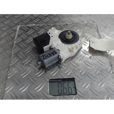 Moteur leve vitre arriere droit RENAULT MEGANE 3 Photo n°1