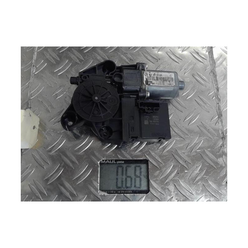 Moteur leve vitre avant droit RENAULT MEGANE 3