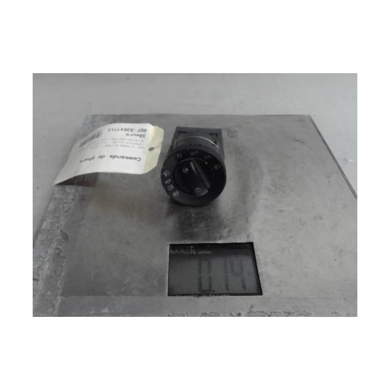 Commande de phare AUDI A4 2