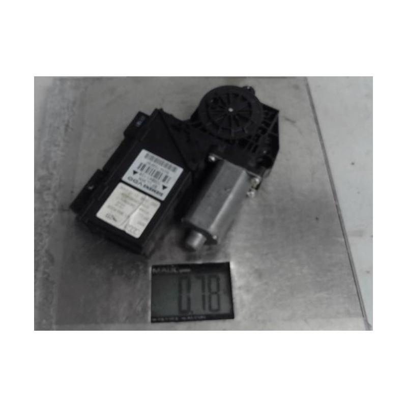 Moteur leve vitre avant droit AUDI A4 2