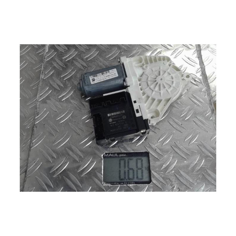 Moteur leve vitre avant droit SEAT LEON 2
