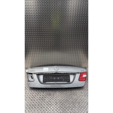 Malle/Hayon arriere MERCEDES CLASSE E 212 Photo n°1