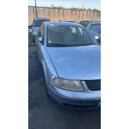 Capot VOLKSWAGEN PASSAT 4 Photo n°1