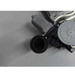Moteur leve vitre arriere droit TOYOTA PRIUS 2