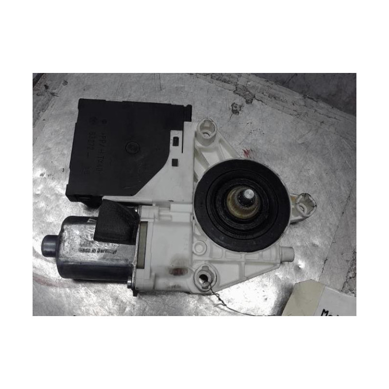 Moteur leve vitre avant gauche AUDI A3 2