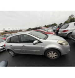 Feu arriere principal droit (feux) RENAULT CLIO 3 Photo n°15