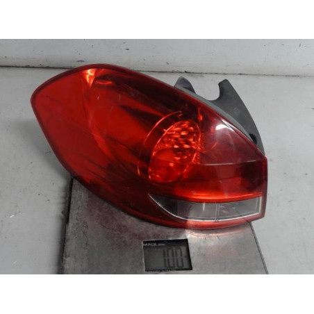 Feu arriere principal gauche (feux) RENAULT CLIO 3 Photo n°1
