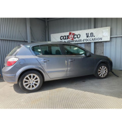 Pompe de direction OPEL ASTRA H Photo n°9