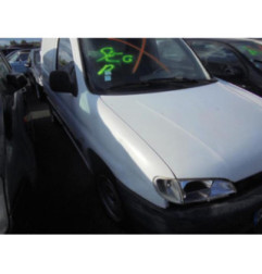 Feu arriere principal gauche (feux) PEUGEOT PARTNER 1 Photo n°7