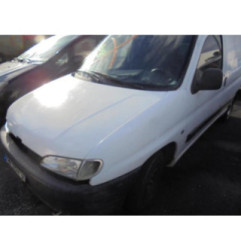 Feu arriere principal gauche (feux) PEUGEOT PARTNER 1 Photo n°8