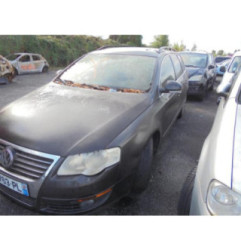 Pare choc arriere VOLKSWAGEN PASSAT 5 Photo n°6