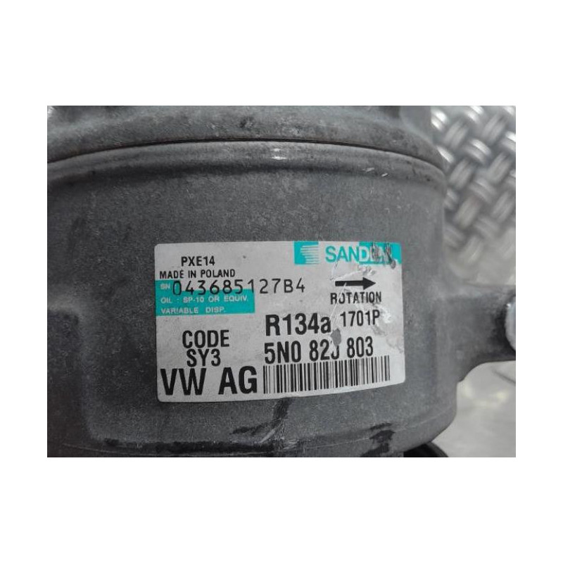 Compresseur clim VOLKSWAGEN PASSAT 5