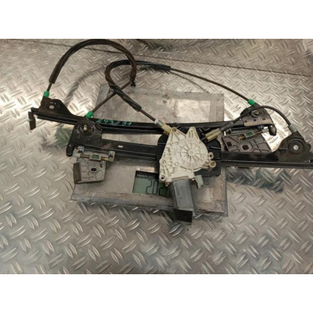 Moteur leve vitre avant droit PEUGEOT 206 Photo n°1